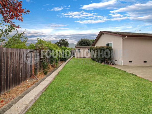 599 Tamarack Dr
