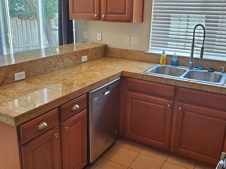 3819 Artadi Dr — Photo 5