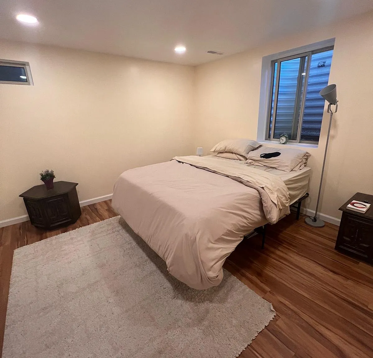 2 bed, 900 sqft, $1,350 — Photo 4
