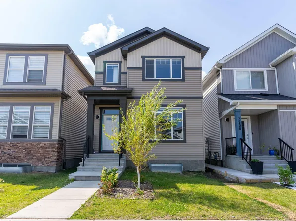 3704 2nd St NW, Edmonton, AB T6T 2L8