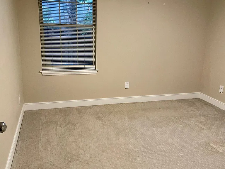 2056 Chastain Park Ct NE — Photo 12