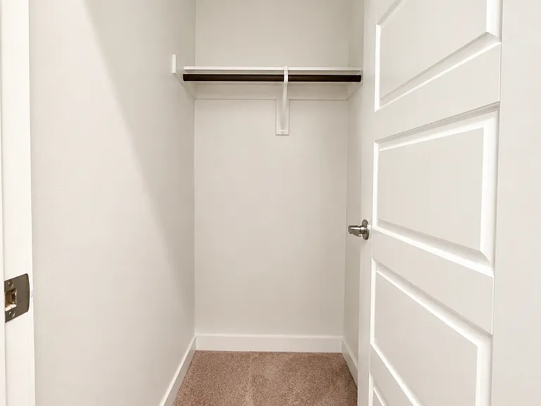29646 Saddlebred Cir — Photo 14