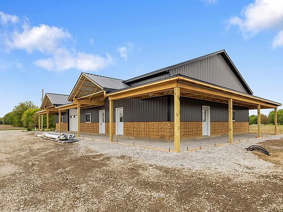 3rd image of 5392 County Road 60