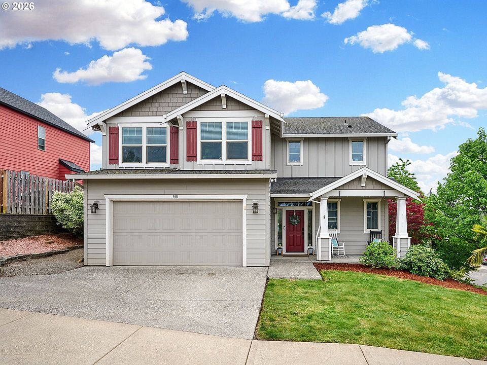 1st image of 960 NE Cascadia Ridge Dr