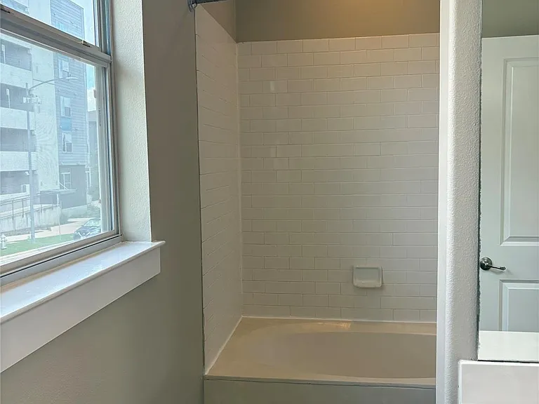 1601 Miriam Ave #121 — Photo 17