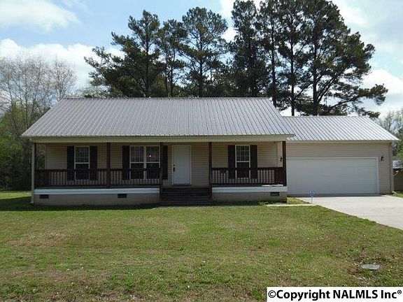2nd image of 123 Allen Moon Ln