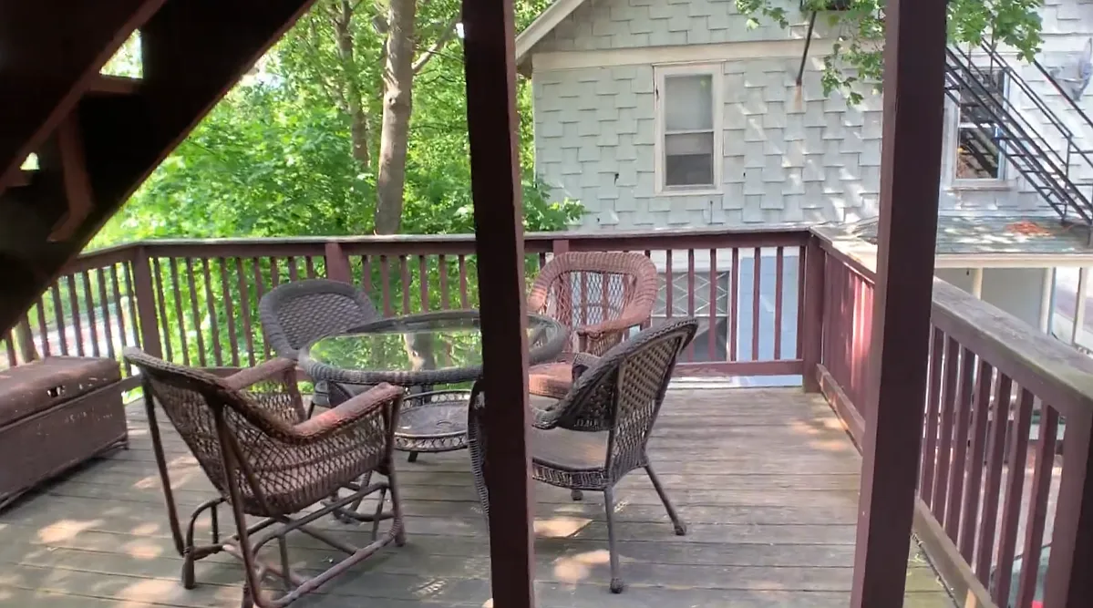 102 Highland Place - 4 — Photo 2