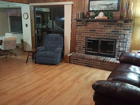 Great Room/Fireplace