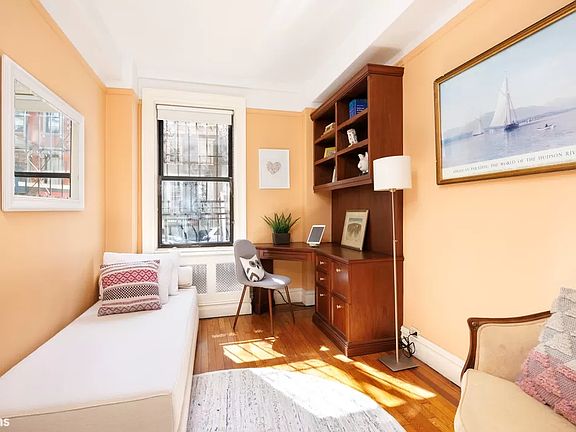 4th image of 125 E 93rd St APT 1A