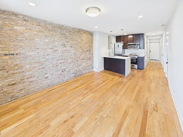 2819 W 25th St #2 — Photo 2