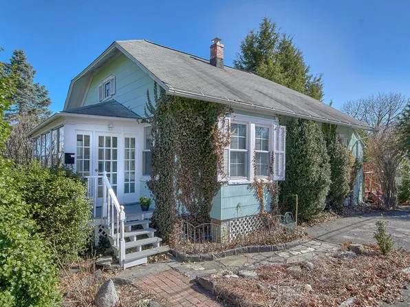 27 Algernon St, Cornwall, NY 12518