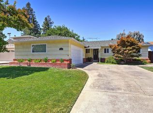 882 Pepper Tree Ln, Santa Clara, CA 95051