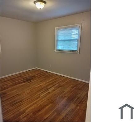 3rd image of 433 Shepley Dr