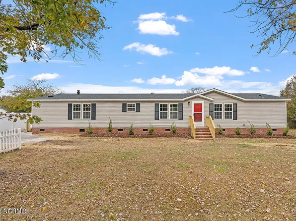 1606 Lancaster Road, Pikeville, NC 27863