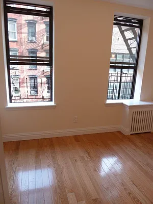 Rented by Chartwell Manhattan Realty | media 6