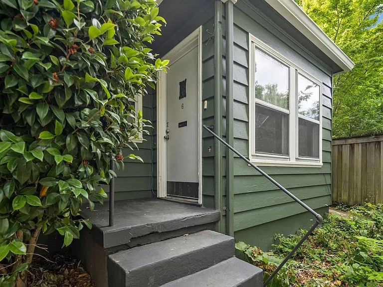 3622 SE Harrison St #6 — Photo 14
