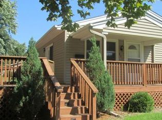 801 Webster St, Clay Center, KS 67432