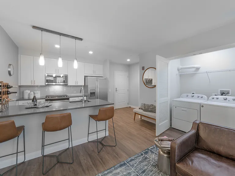 The Emerson — Photo 11