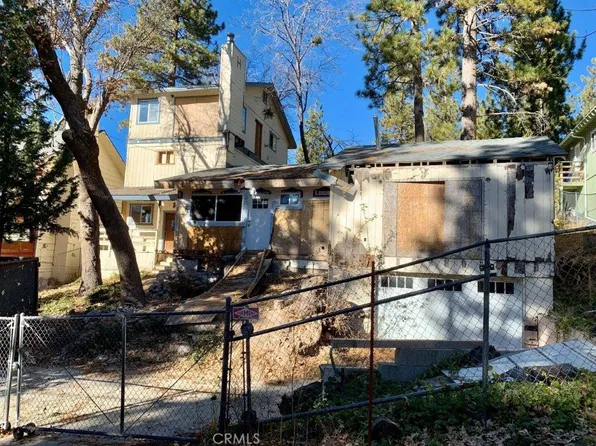 33130 Ridge Rd, Arrowbear Lake, CA 92382