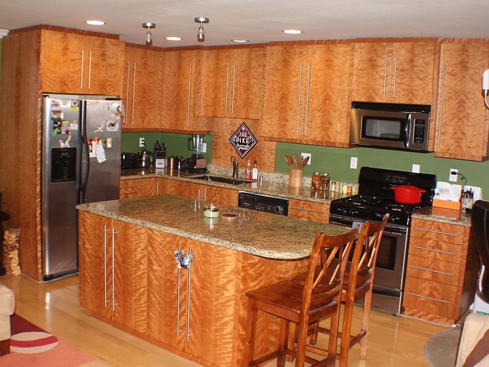 2nd image of 1049 Felspar St Unit 36