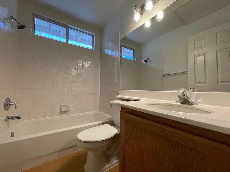 1517 Cross Country St — Photo 23