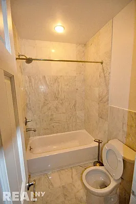 Rented by REAL New York | media 6