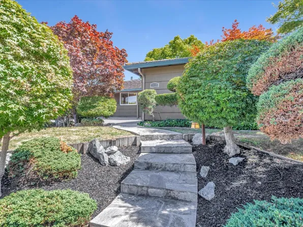 2834 Ponderosa Way, Santa Clara, CA 95051