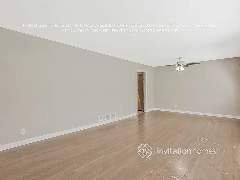 2635 Arrowood Dr — Photo 4