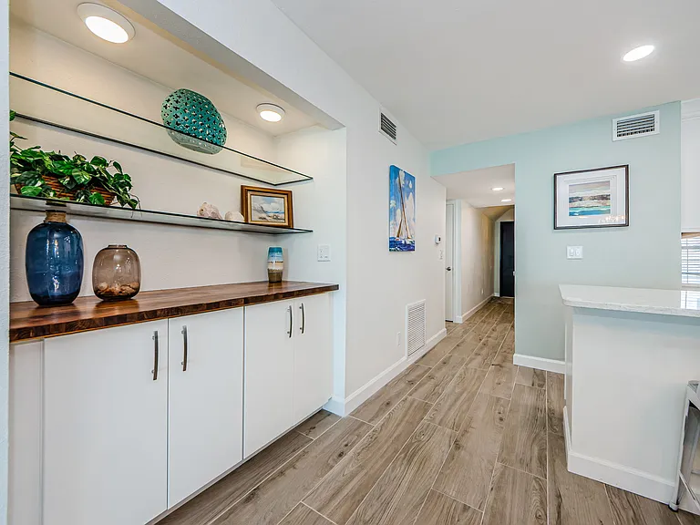 2900 Gulf Blvd #205 — Photo 12