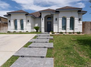 5127 Santa Rosa Dr, Laredo, TX 78046