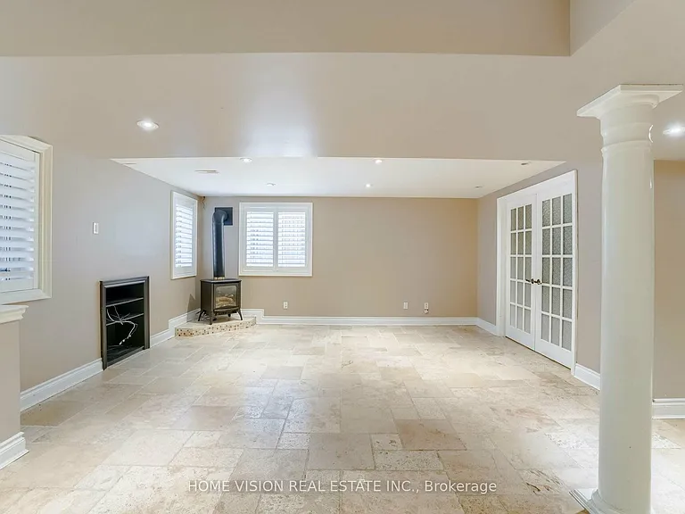 24 E Sandbanks Dr #BASEMENT — Photo 7