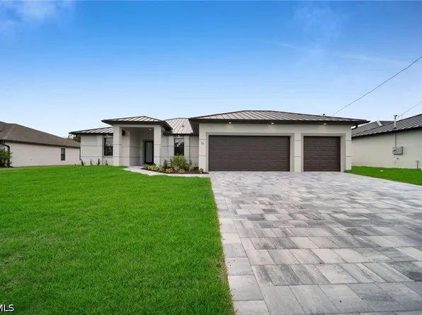 38 NE 8th Place Cpe, Coral, FL 33909