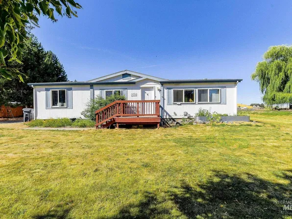 346 E Hazel St, Genesee, ID 83832