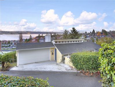 61 Orchard Rd N, Tacoma, WA, 98406
