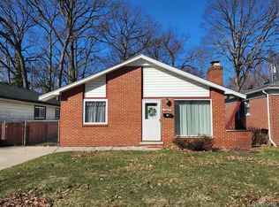 29147 Milton Ave, Madison Heights, MI 48071