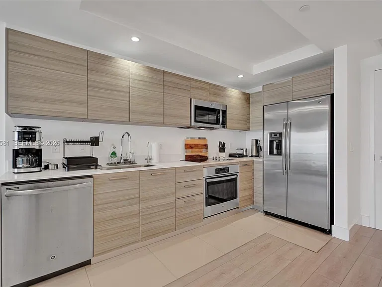 121 NE 34th St #2310 — Photo 14