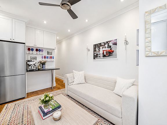 2nd image of 106 W 13th St APT 29