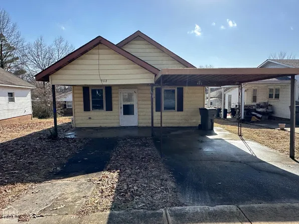 902 W Park St, Paragould, AR 72450