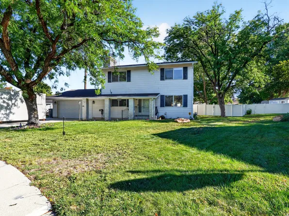 8209 S Valencia Pl, Sandy, UT 84093