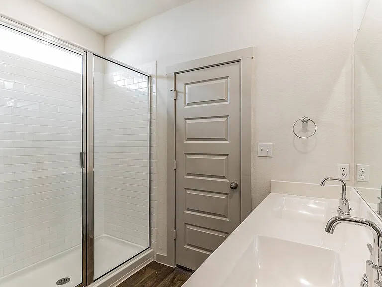 217 Greens Bayou Trl — Photo 26