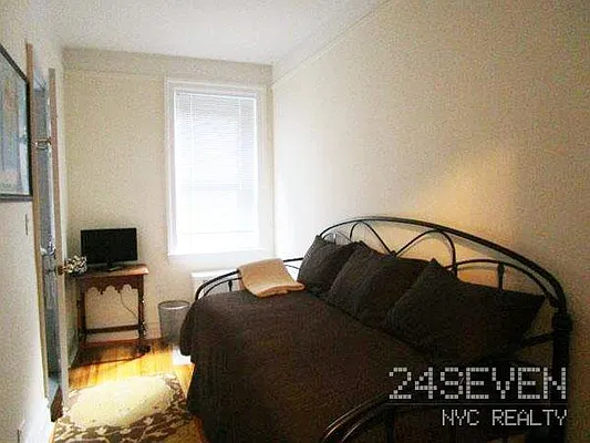 Rented by 24 7 NYC Realty Inc. | media 23