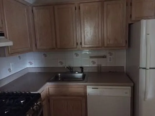 Rented by Slope Heights Realty Inc | media 20