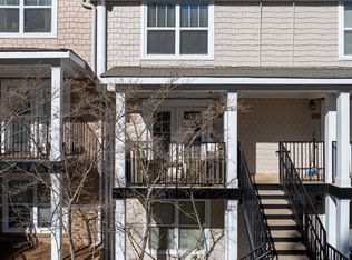 1035 Barnett Shoals Rd APT 828, Athens, GA 30605