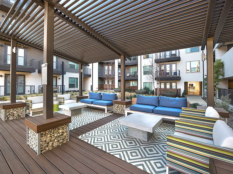 The Lucas Apartments — Photo 31