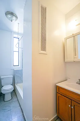 Rented by City Connections Realty | media 18