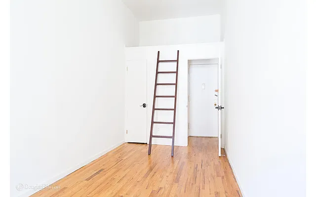 Rented by Douglas Elliman | media 29