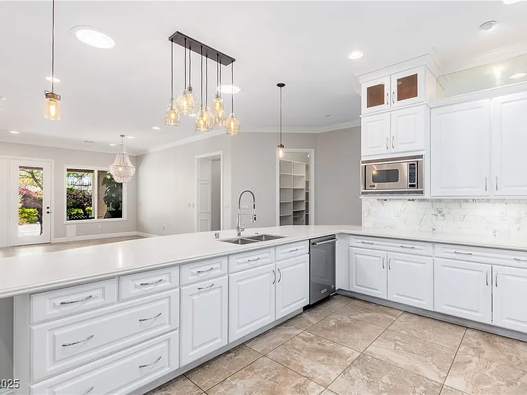 2960 American River Ln — Photo 32