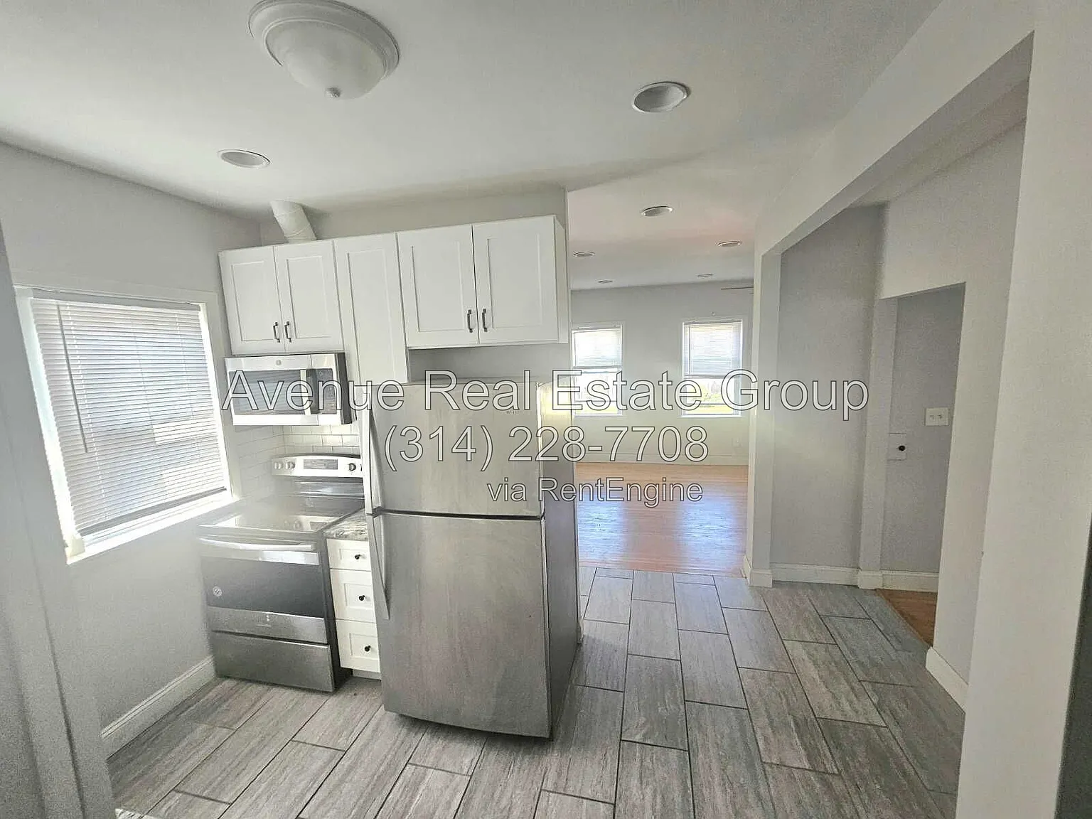 2 bed, 1.0 bath, 900 sqft, $1,100 — Photo 4