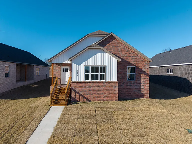 6808 Fir St — Photo 43