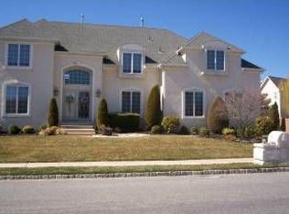 116 Renaissance Dr, Cherry Hill, NJ 08003